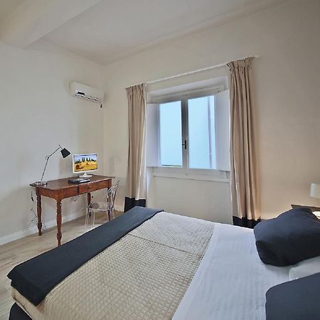 Apartments Florence Borgo Dei Greci Exterior photo